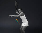 「ラドーのアンバサダー、アシュリー・バーティが人気アーティスト アシュヴィン・ハリソンと組んで1回限りのアート作品を創作」の画像1