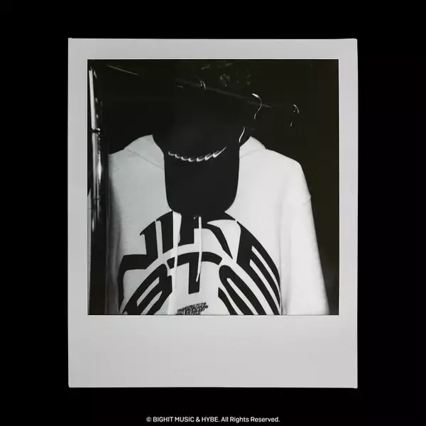 「ナイキとBTS、「BTS WORLD TOUR ‘ARIRANG’」ツアーマーチャンダイズを発表──Nike By Youでカスタマイズも」の画像