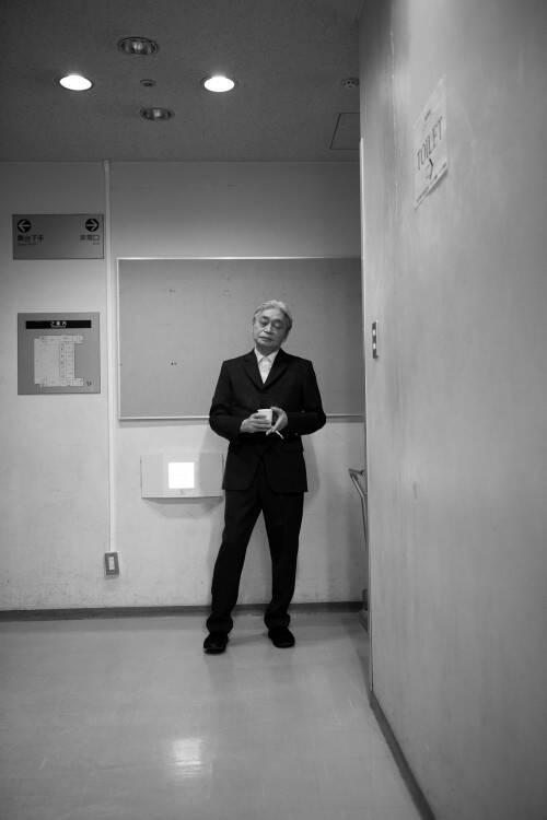 細野晴臣デビュー55周年記念の企画展「細野さんと晴臣くん」が母校の立教大学 ライフスナイダー館で開催