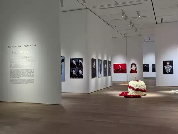 「顔を構成するということ——キム・ヨンジュン × 吉田ユニ「Face to face」が示すポートレートの再定義」の画像