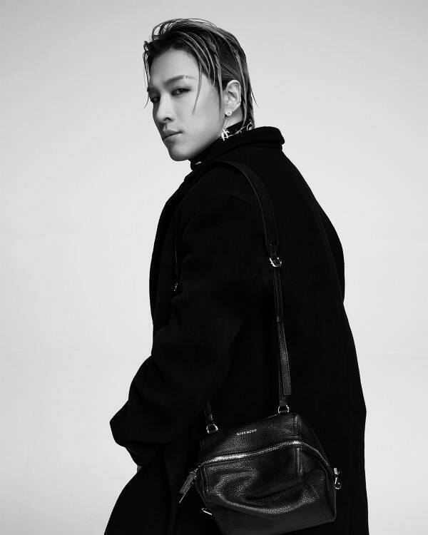 ジバンシィ ロングシャツ G-Dragon （ジバンシィ2023年秋冬メンズ 
