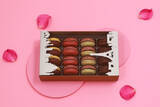 「ジャン＝ポール・エヴァンで選ぶ母の日ギフト。口紅型のチョコレートやハートが描かれたマカロンなどが登場」の画像3