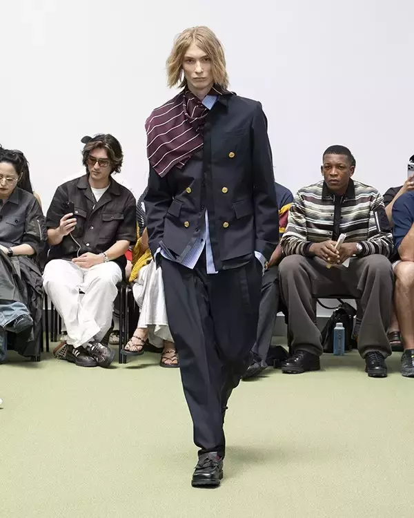 「sacai 2027年春夏メンズコレクション──「THE NEW CLASSICS」、クラシックを再起動するための解体」の画像