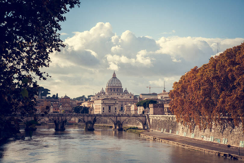 写真家・笠原秀信による旅をテーマにしたオンラインExhibition「THE ROAD」。第7弾はイタリア・バチカン市国編