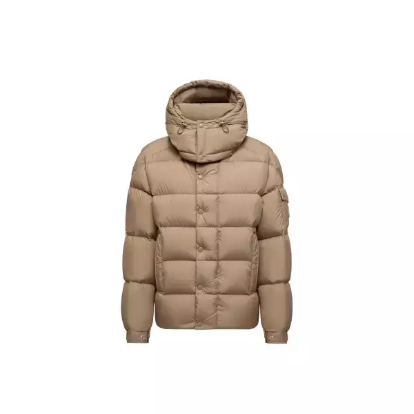 「モンクレールが描く“ぬくもりの肖像”──アル・パチーノとロバート・デ・ニーロが共演する新キャンペーン「Warmer Together」」の画像