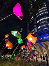 六本木アートナイト2025開幕。街が舞台となる3日間、都市と人をつなぐアートの祝祭