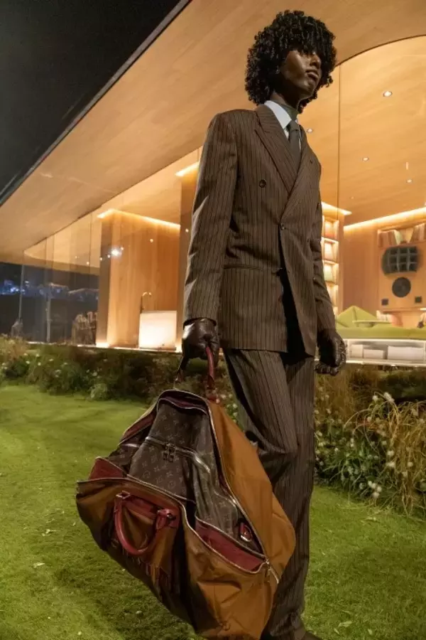 「ルイ・ヴィトン 2026年秋冬メンズ──ファレル・ウィリアムスが描く「TIMELESS」、機能と人間性が導く未来のワードローブ」の画像
