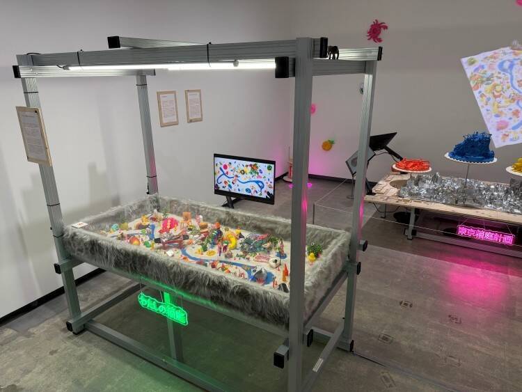 建築を遠くに投げるということ——「波板と珊瑚礁」が示す、思考としての建築