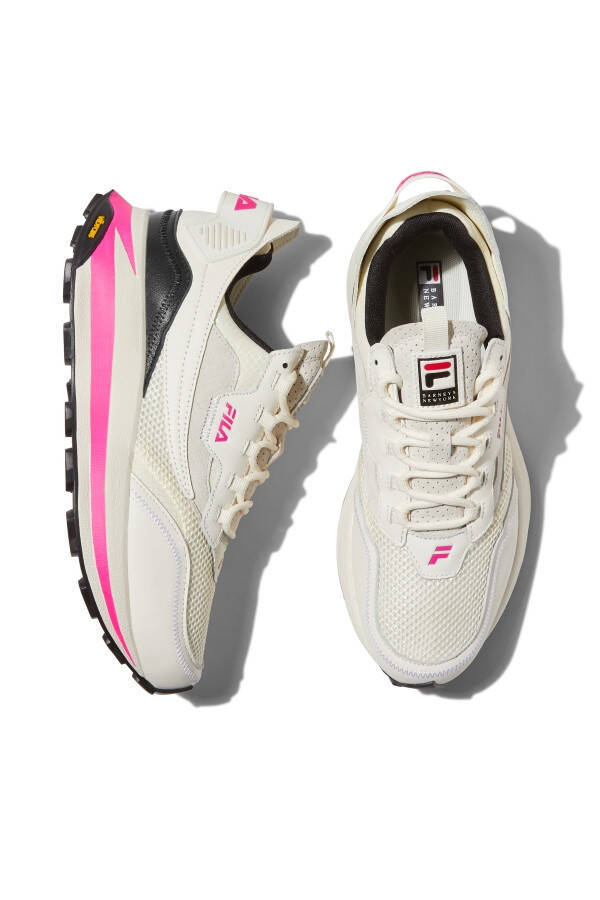 バーニーズとフィラのコラボスニーカーが限定発売。 モダンな質感とアイコニックなデザインを表現