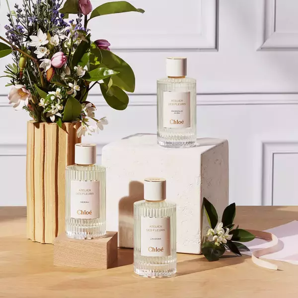 「クロエから花々が織りなす芸術的な香りを表現する12種のフレグランスが誕生」の画像