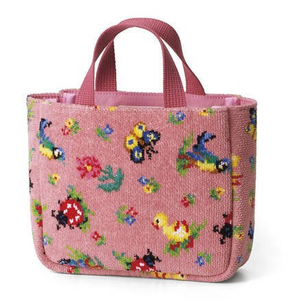 伊勢丹新宿店でフェイラー「ハイジフェスタ」を開催。ファン投票上位のミディアムブラウンカラーのハイジを先行販売