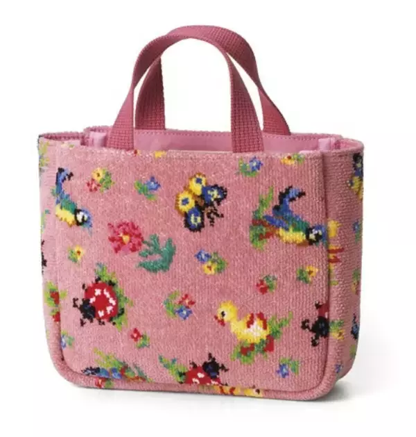 「伊勢丹新宿店でフェイラー「ハイジフェスタ」を開催。ファン投票上位のミディアムブラウンカラーのハイジを先行販売」の画像