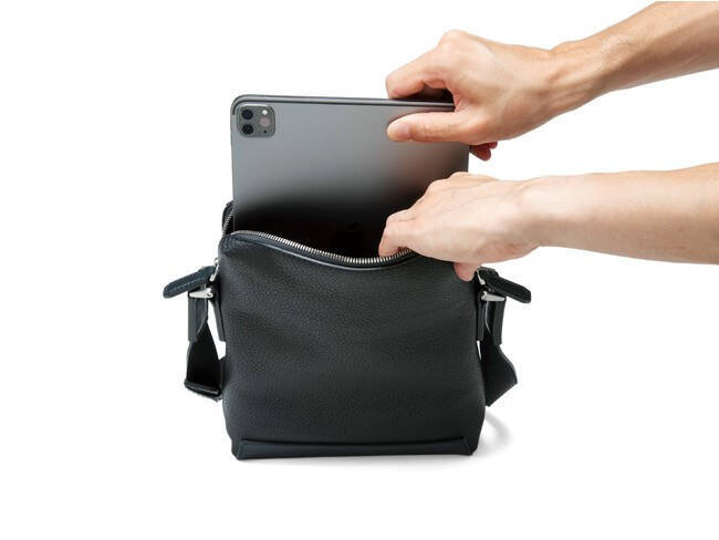 土屋鞄製造所から幅広い機能性を備え丈夫で長く使える国産牛革のメンズ鞄シリーズが登場