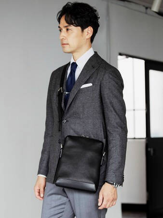 土屋鞄製造所から幅広い機能性を備え丈夫で長く使える国産牛革のメンズ鞄シリーズが登場