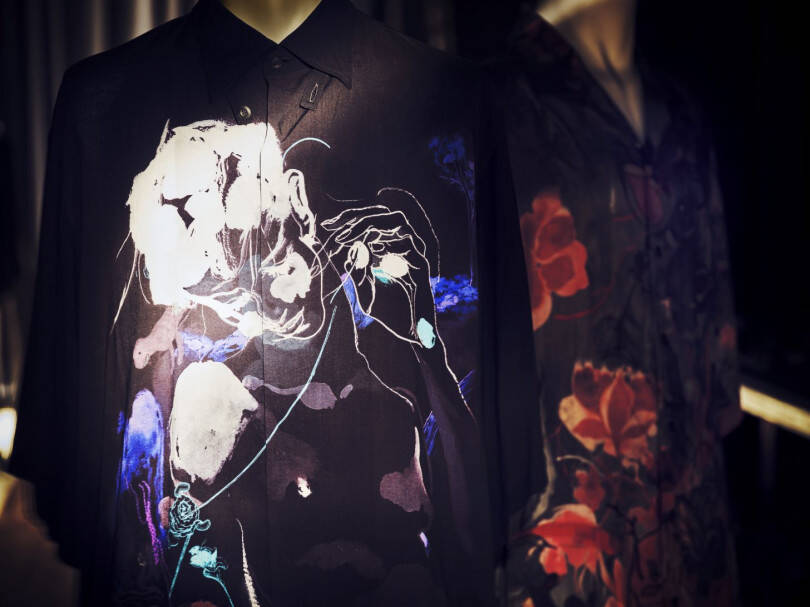 Yohji Yamamoto HOMMEからビジュアルアーティスト「ジェームス・ジーン」とコラボした全12型のカプセルコレクションが登場