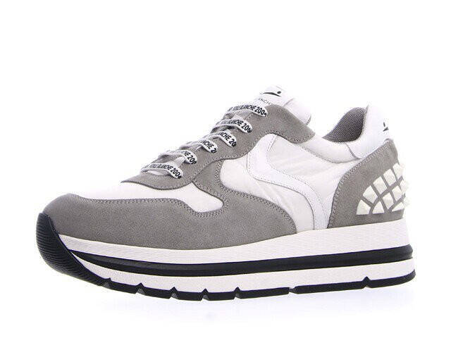 イタリア発のプレミアムスニーカーブランド「ボイル ブランシェ」が新宿伊勢丹でポップアップを開催