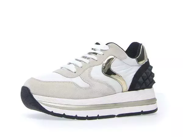 「イタリア発のプレミアムスニーカーブランド「ボイル ブランシェ」が新宿伊勢丹でポップアップを開催」の画像