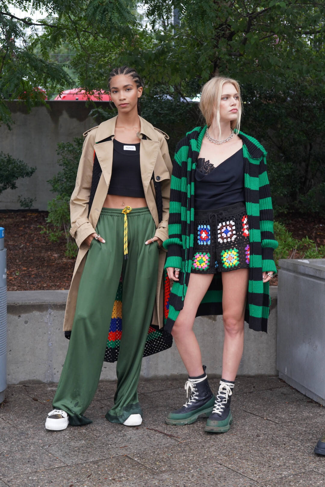 2021年秋、オシャレ業界人たちの着こなしは? 2022年春夏NYファッションウィークスナップ【From cities 世界の都市に憧れて vol.18】