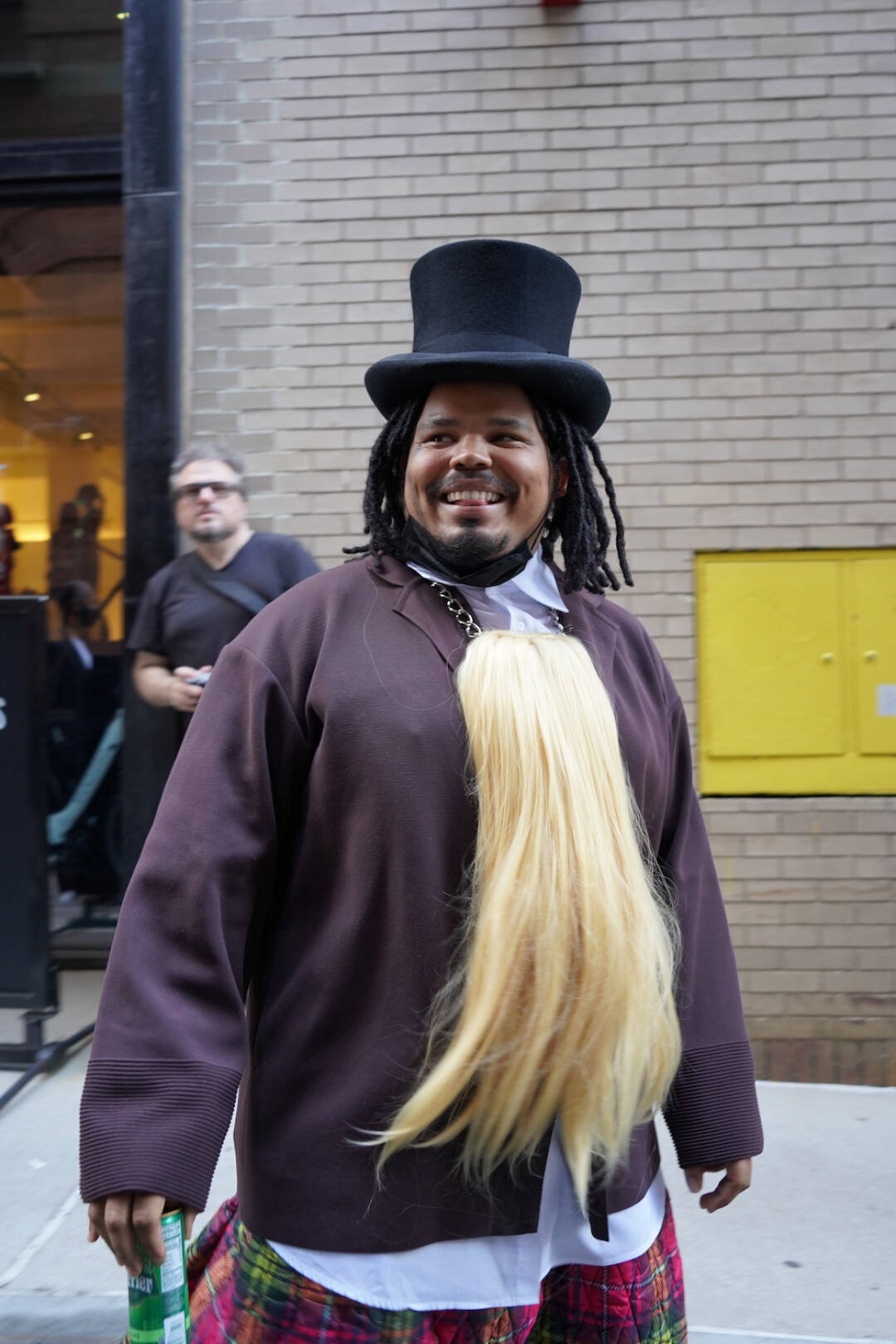 2021年秋、オシャレ業界人たちの着こなしは? 2022年春夏NYファッションウィークスナップ【From cities 世界の都市に憧れて vol.18】