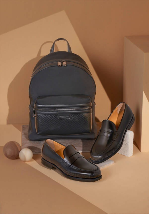 イタリアンレザーブランド「ア・テストーニ」が2021Fall Winter コレクションを発表