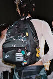 「エムエム6 メゾン マルジェラ×イーストパック、リバースをコンセプトにした5型のバッグを発売」の画像1