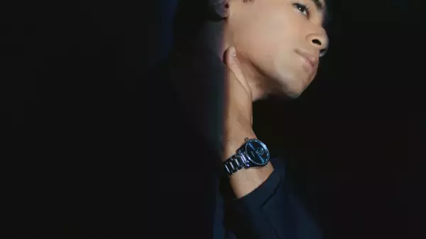 「本木雅弘とUTAがロンジンのアンバサダーに就任。W主演のスペシャルムービーを公開」の画像