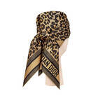 「ディオール 秋冬 2021-2022 コレクションでマリア・グラツィア・キウリが描いた「ミッツァ」レオパードが再登場」の画像8