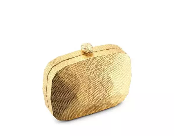 「ブルガリのジュエリーを纏った女優 小雪が京都で開催されたブルガリのイベントに登場」の画像