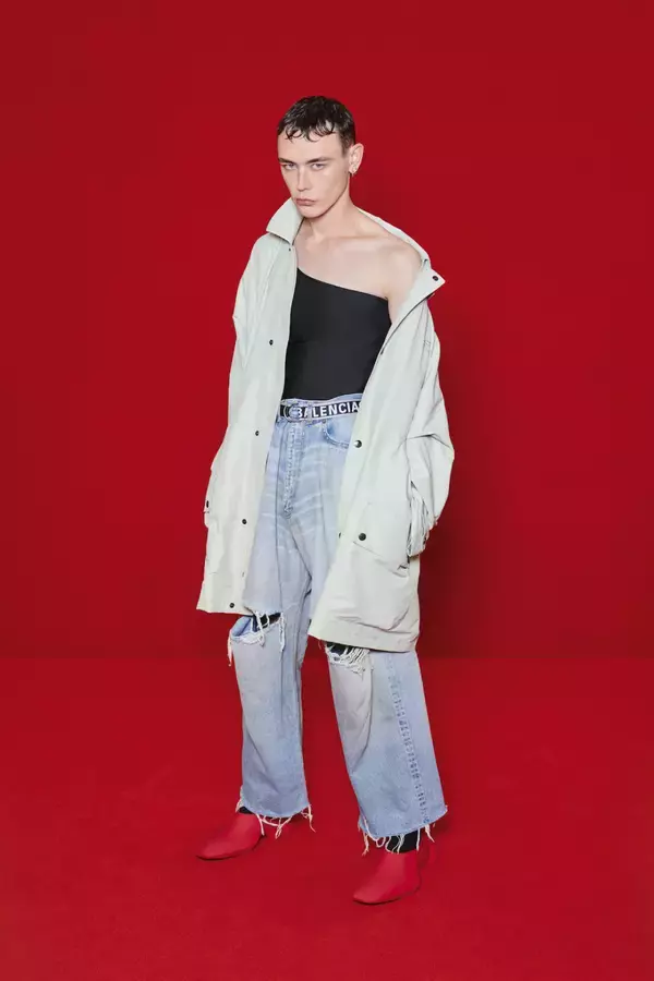 「【ルック】バレンシアガ 2022サマーコレクション」の画像