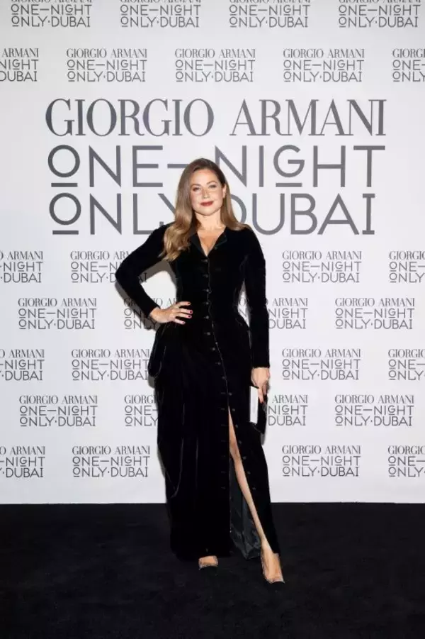 「ドバイで行われた、ジョルジオ アルマーニ「ONE NIGHT ONLY DUBAI」にシャロン・ストーンら豪華ゲストが来場」の画像