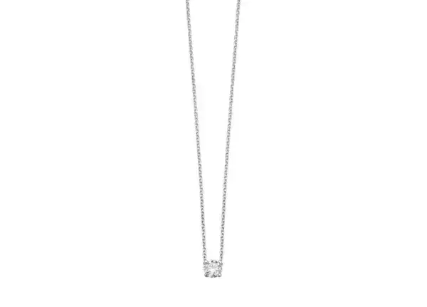 ブルガリ「ローマ アモール」コレクショにネックレスとイヤリングが登場