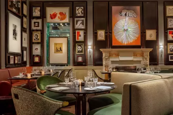 「NYのアッパーイーストサイドで名高いアイコニックホテル「ザ カーライル ローズウッド」3年におよぶ改装が完了」の画像