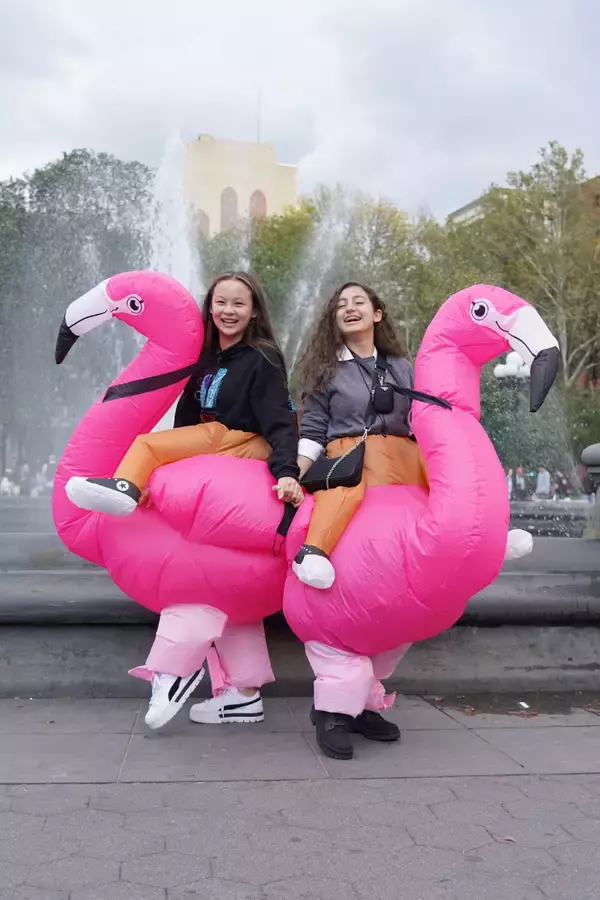 「2021年のハロウィンはどうだったの? NYから届いた仮装スナップ【From cities 世界の都市に憧れて vol.21】」の画像