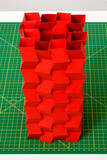「折り紙が建築物や家具に変身！研究者たちが注目する折り紙の新たな可能性」の画像5