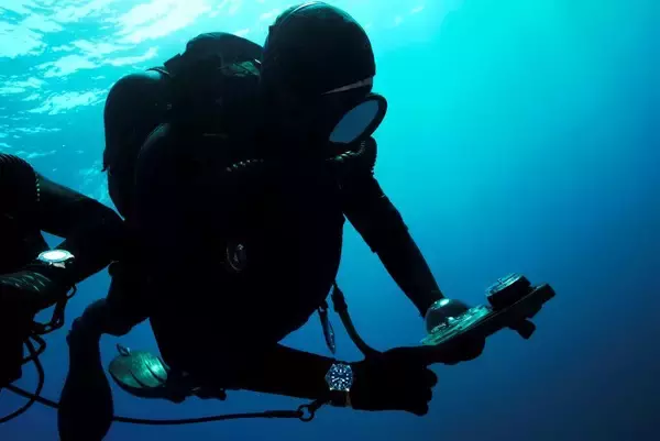 「チューダーからフランス海軍の特殊部隊との共同開発で誕生したダイバーズウォッチが登場」の画像