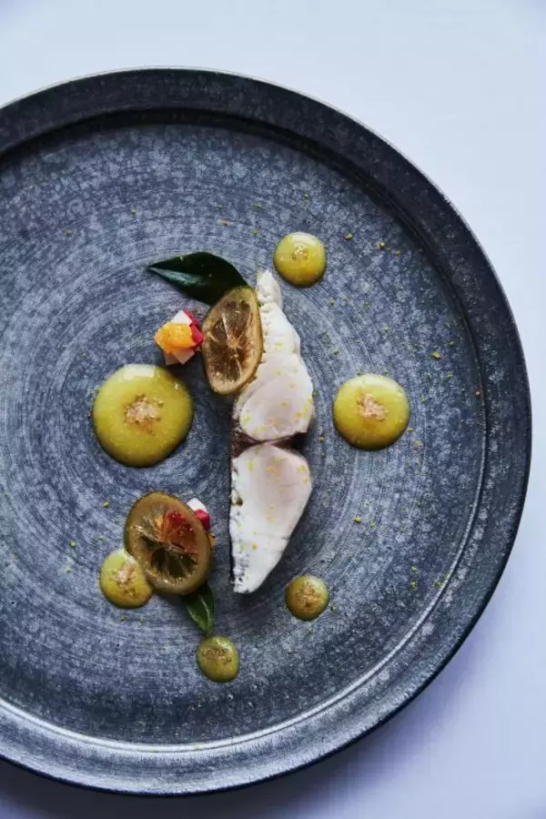 「建築家・安藤忠雄が建築・設計した全7室オールスイートの「瀬戸内リトリート⻘凪」の食事がフルリニューアル」の画像