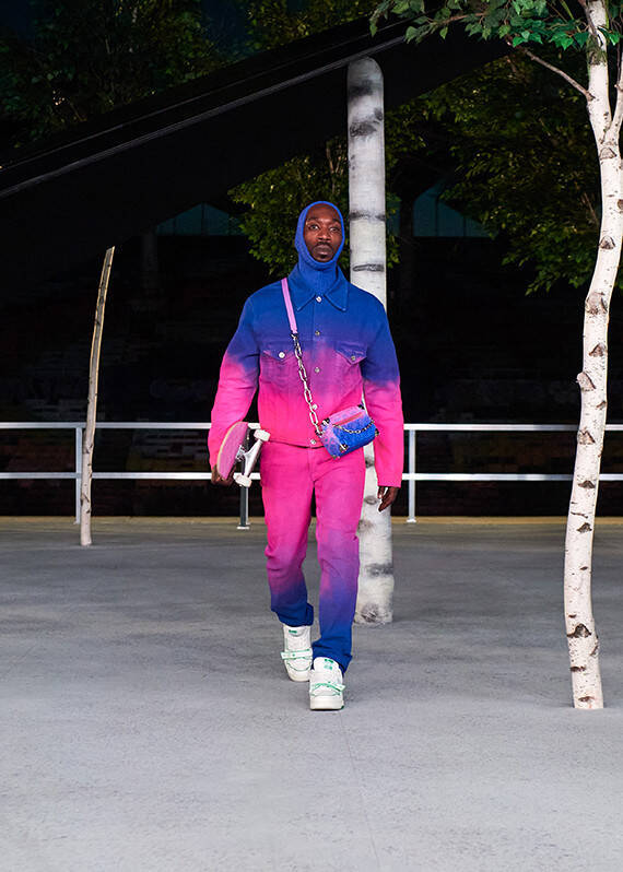 【ルック】ルイ・ヴィトンが2022春夏メンズ・コレクション スピンオフショーをマイアミで開催