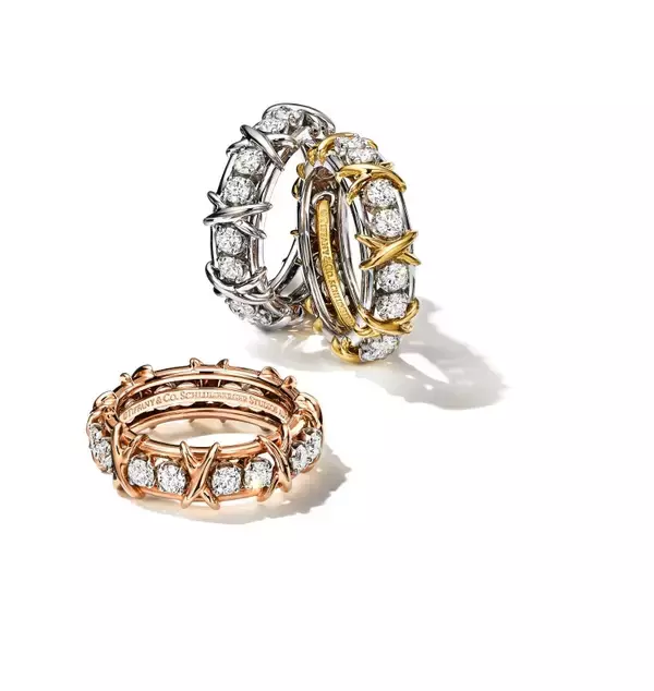 「ティファニーが誇る伝説的デザイナー「ジャン・シュランバージェ」の数々の名作たち」の画像