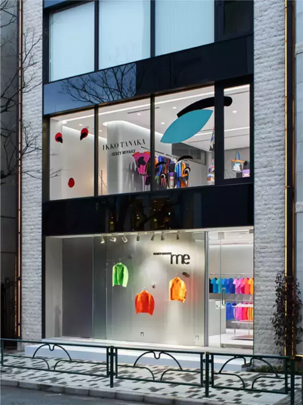 「me ISSEY MIYAKEが南青山に深澤直人デザインの店舗を新しくオープン」の画像