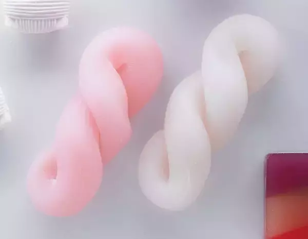 「“見た目もシルクな”和洋スイーツ！新宿伊勢丹に登場」の画像