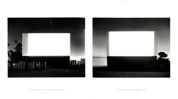 「杉本博司が70年代から劇場を撮り続けた『THEATERS』、時を刻み続ける写真【NADiffオススメBOOK】」の画像
