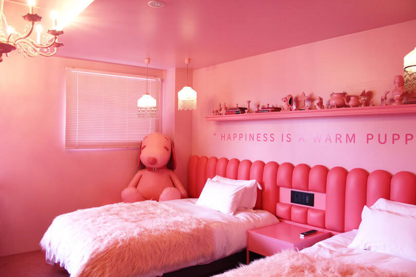 スヌーピーたちに会えるホテル! 日本初、神戸にオープンする「ピーナッツホテル」全室解説【保存版】