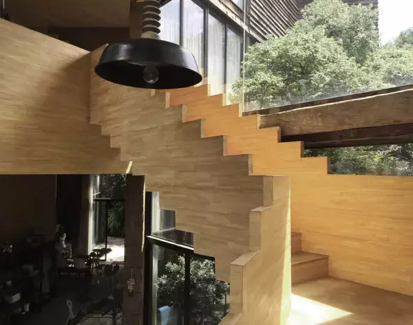 「東南アジアの木質建築に焦点を当てた企画展が建築倉庫ミュージアムで開催」の画像