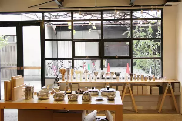 「使うことで気づく日用品の魅力。こだわりの一品が見つかる京都の「LADER」【京都の旅】」の画像