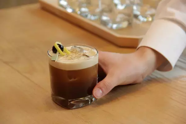 「【レポート】国内初! 世界で5店舗目の「スターバックス リザーブ® ロースタリー」が中目黒にオープン。建築デザインは隈研吾」の画像