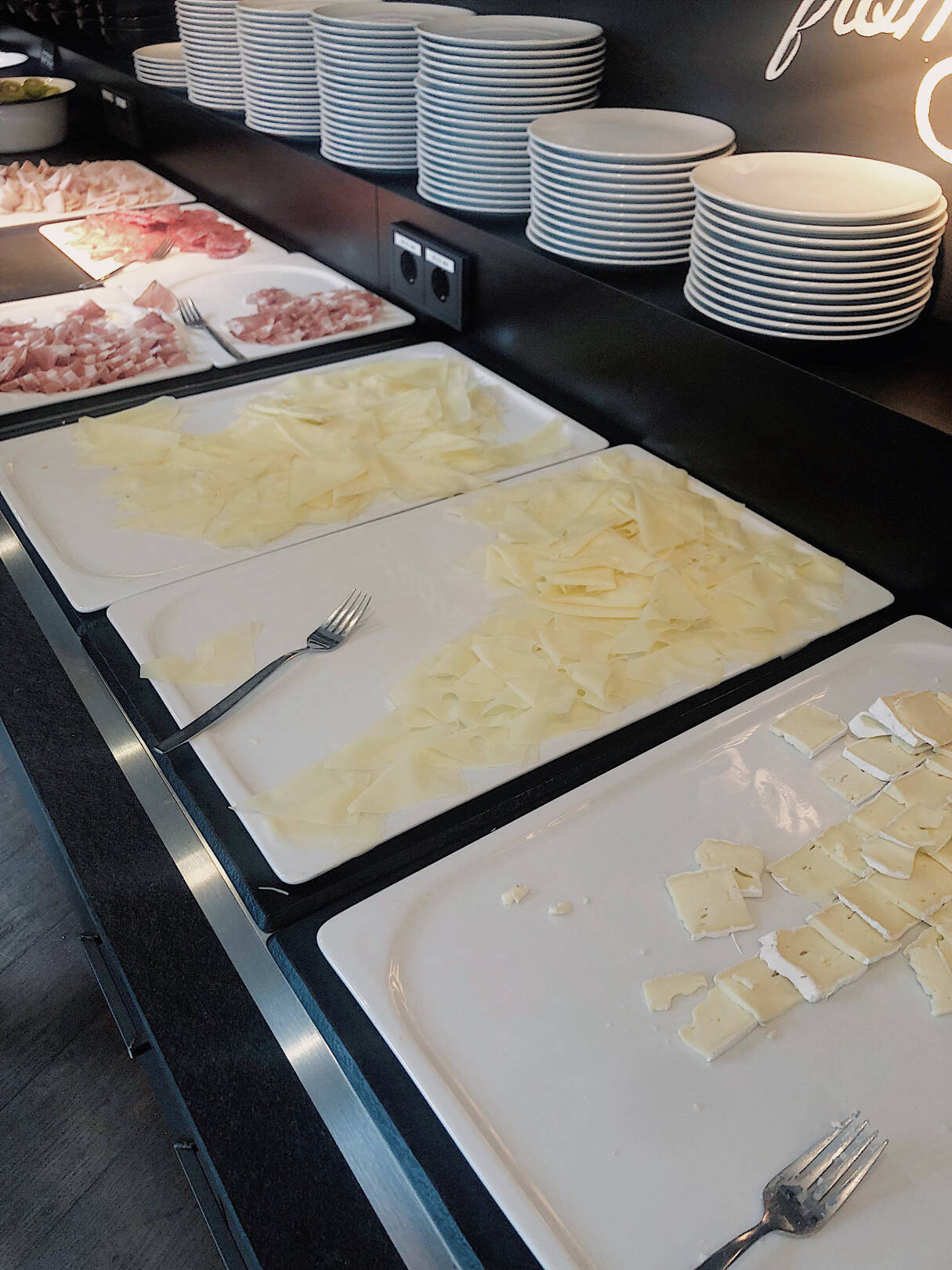 ドイツは朝ごはんがおいしい! 旅で学んだ朝食のルール【EDITOR'S BLOG】