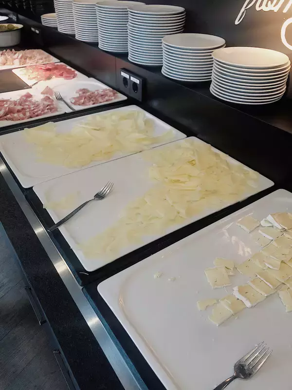 「ドイツは朝ごはんがおいしい! 旅で学んだ朝食のルール【EDITOR'S BLOG】」の画像