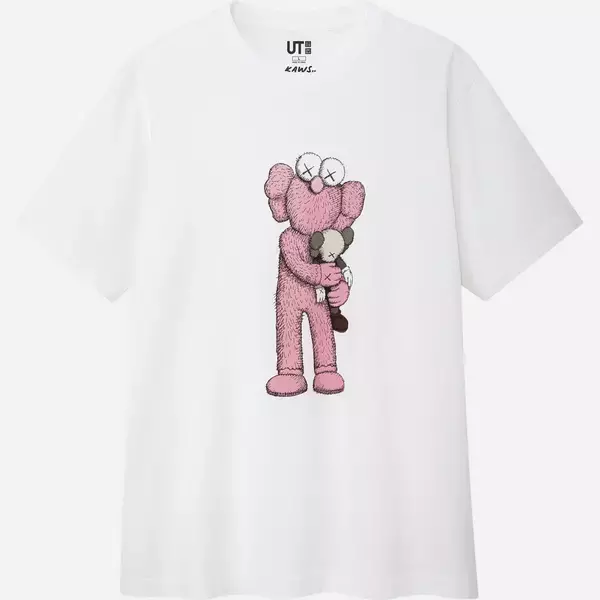 「ユニクロ「UT」×KAWSのコラボコレクション。メンズとキッズのTシャツ、トートバックが登場」の画像
