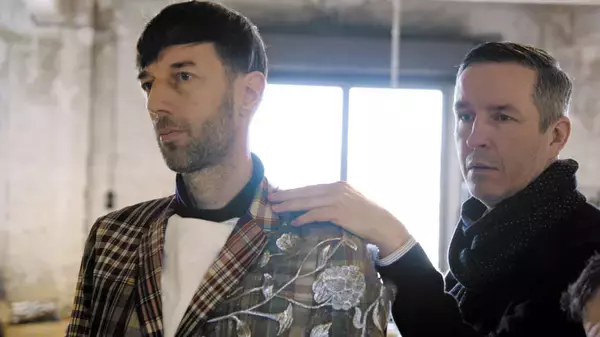 「「TOKYO ART BOOK FAIR」開催、恵比寿ガーデンプレイスで野外シネマ上映、ミュシャの展覧会etc...週末何する? 【気になるTopics】」の画像