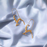 「ラテ肌に映える、ヘルシーなゴールドジュエリーと過ごす夏【EDITOR'S PICK】」の画像6